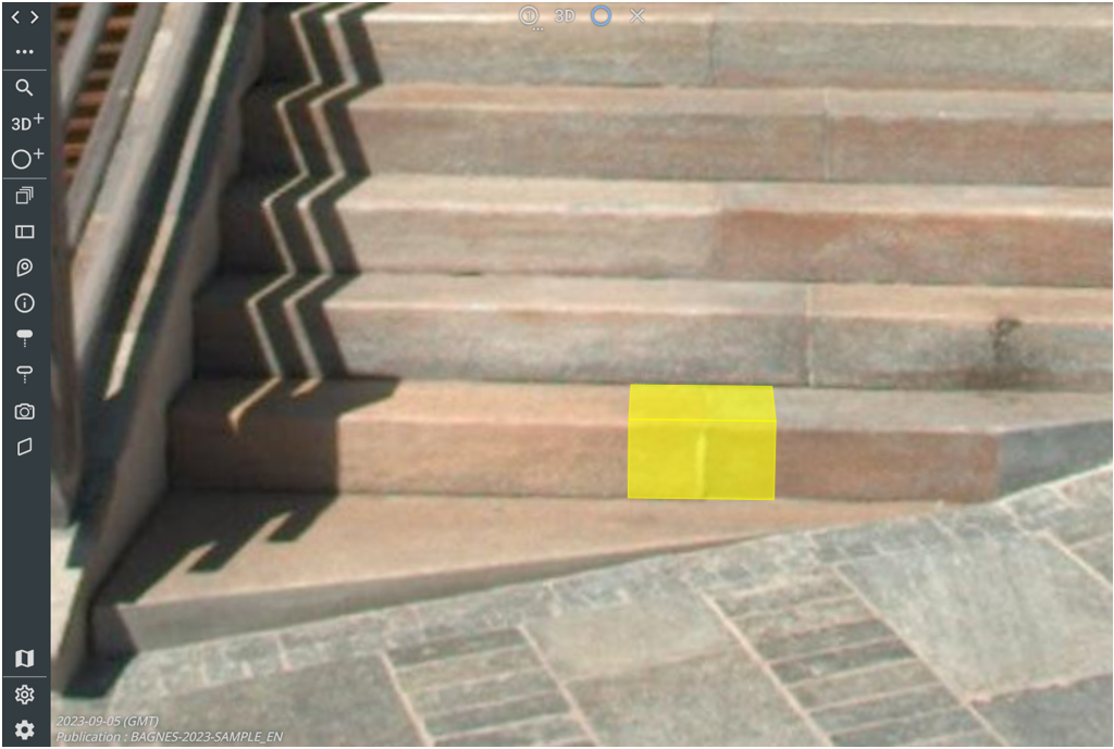 Capture d'écran montrant les mesures effectuées en passant la souris sur les arêtes de l'escalier.